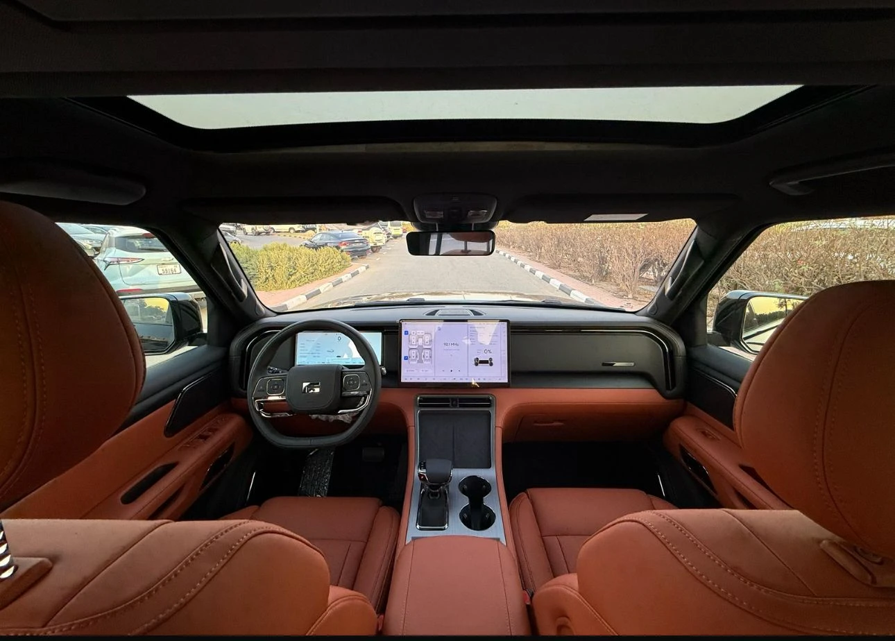 ROX 2025 - SUV thumbnail NaN